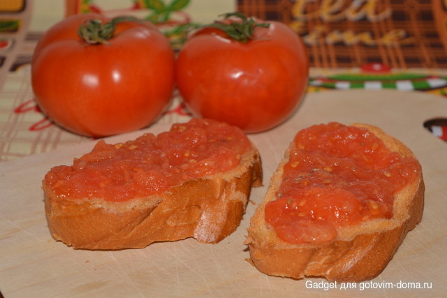 завтрак по-средиземноморски или Pan con tomate.JPG