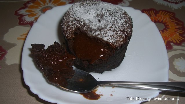 Шоколадный фондан от Глинской разрез.JPG