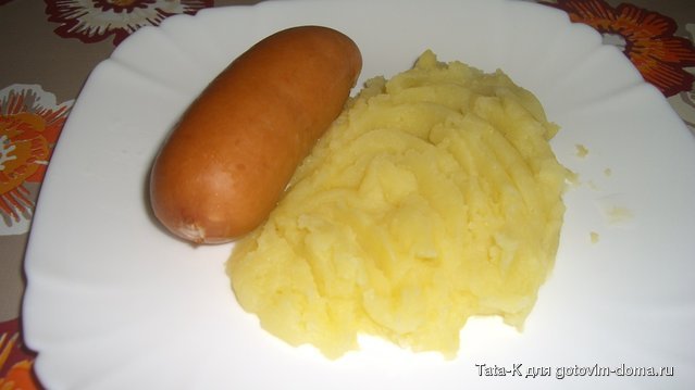 Картофельное пюре с сарделькой.JPG