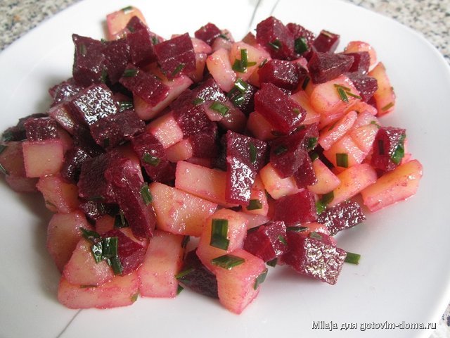 30.05. Салат с картофелем и свеклой.JPG