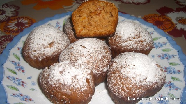 Постные яблочные маффины с курагой.JPG