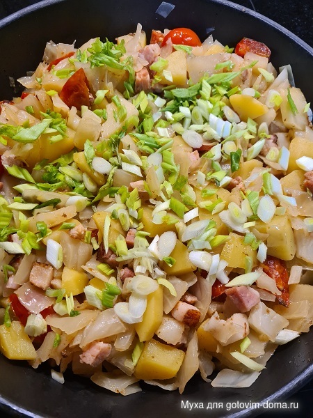 Картофельное рагу с капустой.jpg