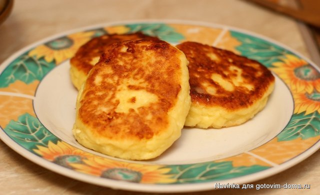 сырники с яблоками еще.JPG