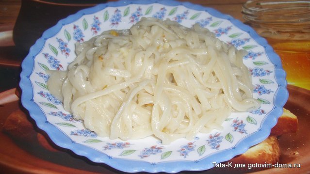 Спагетти с сыром и чеснок.JPG