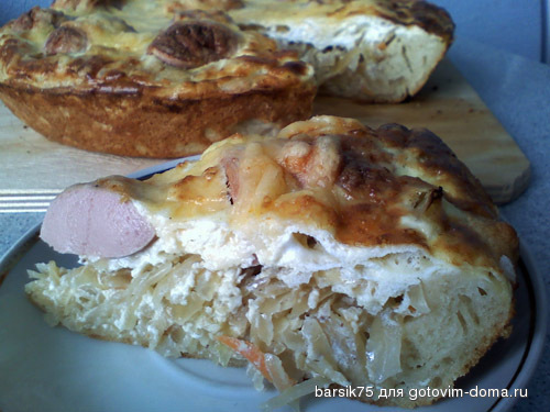 пирог с кислой капустой.jpg