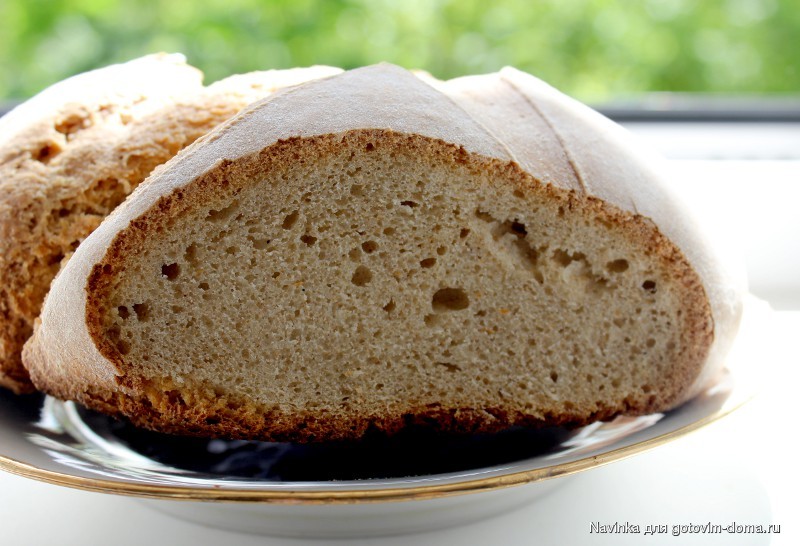 Пшенично ржаной на кефире. Кефир и ржаной хлеб. Хлеб на кефире. Пышный ржаной хлеб на кефире. Хлеб кефир и сода.