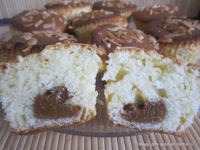 Маффины с варёной сгущёнкой и орехами.JPG