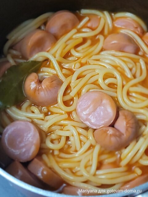 Кисло-сладкий соус с сосисками.jpg