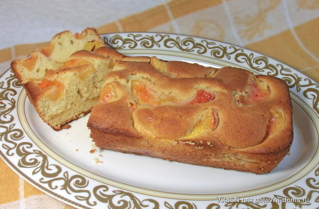 Кекс с карамелизированными нектаринами 1.jpg