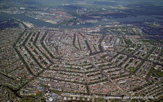 Amsterdam_photo-city1.jpg