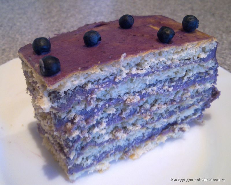 Медовик с черникой