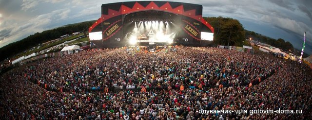 30_seconds_to_mars_at_leeds_festival01_website_image_csdi_wuxga2.jpg