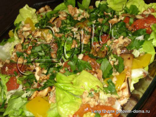 salat_tepliy_orehi.jpg