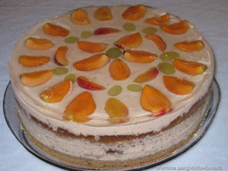 Торт-суфле с клубникой