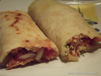 Творожные лепёшки с мясной начинкой