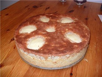 Пирог "Пасторский" с яблоками и миндалем