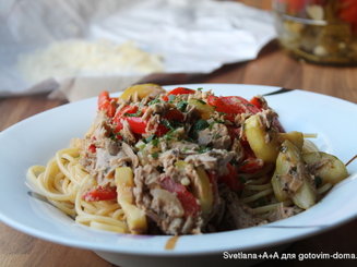 Паста с тунцом и овощами