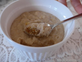 Porridge Dessert - Овсянка-десерт с изюмом и орехами