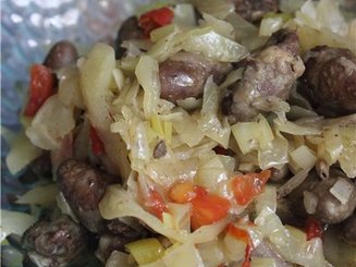 Сердечки, тушенные с капустой