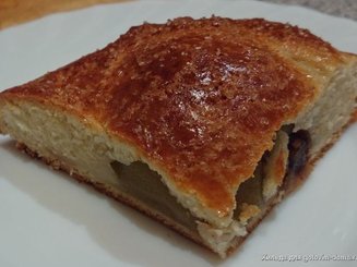 Сочный пирог с яблоками