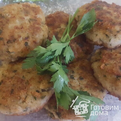 Рыбные котлеты с рисом