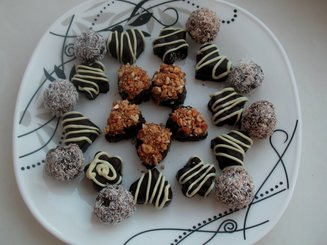 Конфеты с трюфельно-фруктовой начинкой