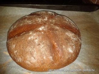 Деревенский ржаной хлеб на дрожжах