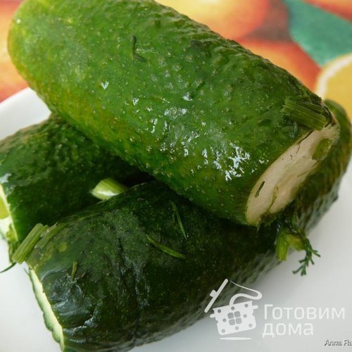 Солёные огурцы в пакете (экспресс-вариант, сухой посол)