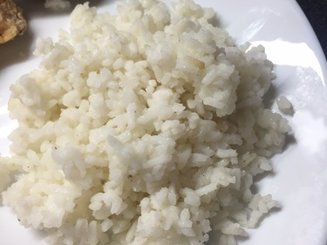 Рис с чесноком и сливочным маслом