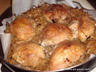 Капуста, запечённая в духовке с курочкой