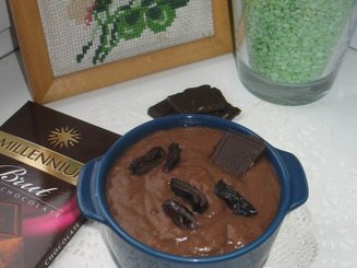 Шоколадная овсяная каша с черносливом