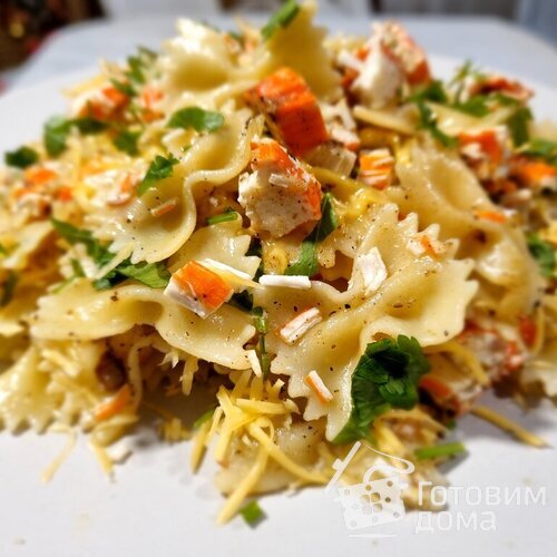 Макароны с крабовыми палочками