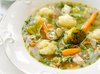 Суп из кролика с цветной капустой и брокколи