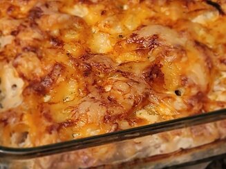 Филе индейки (курицы), запеченное в молоке с сыром