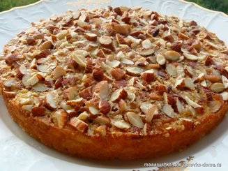 Пирог "Желтенький" с яблоками (на желтках)