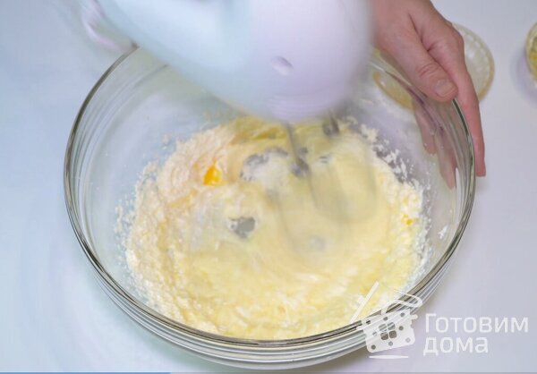 Нежный пирог с персиками фото к рецепту 5