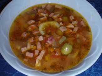 Солянка сборная мясная