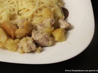 Свинина с яблоками по-тоскански