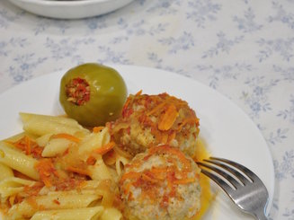 Куриные тефтели с ячкой