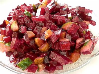 Салат из свеклы и огурцов
