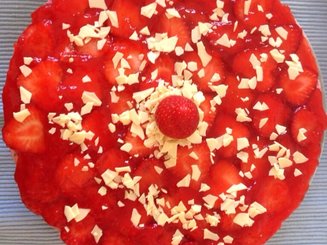 Торт-суфле с клубникой