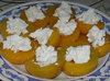 Персики с сыром "Фета" и чесноком