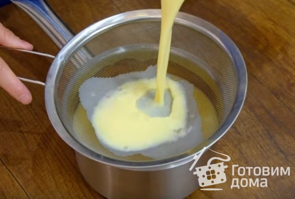 Крем-карамель или Флан - невероятный десерт из молока и яиц фото к рецепту 3