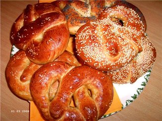 Брецели (Laugenbrezeln)