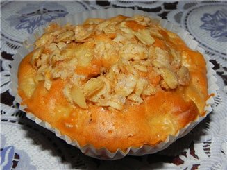Яблочные маффины с овсяной посыпкой