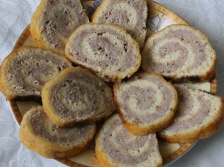 Сырный рулет с фаршем