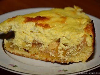 Яблочный пирог с творожной заливкой