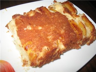 Кекс с карамелизированными нектаринами