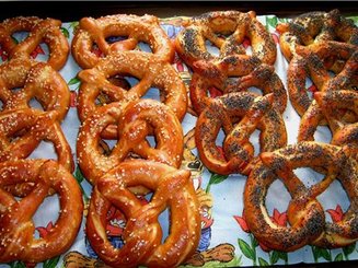 Брецели (Laugenbrezeln)