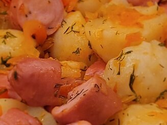 Рагу с картофелем и сосисками